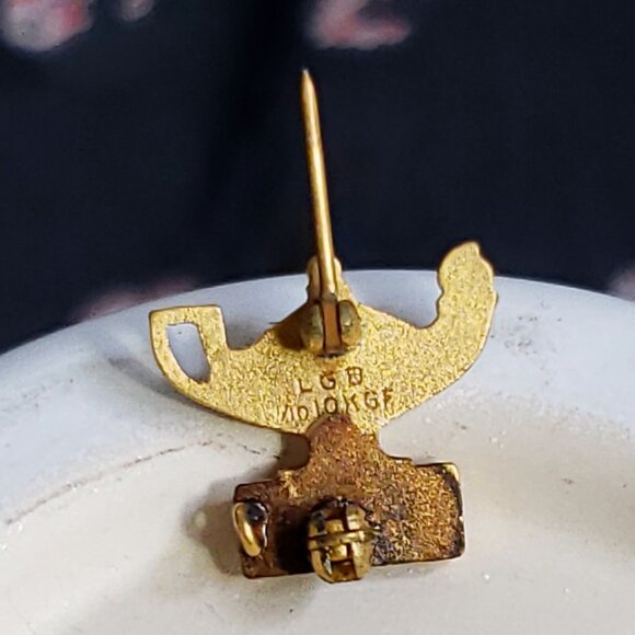 Award Distinguished Vintage 10Kt Gold Fill GOLD CSF LABEL LAPEL PIN - Picture 6 of 8